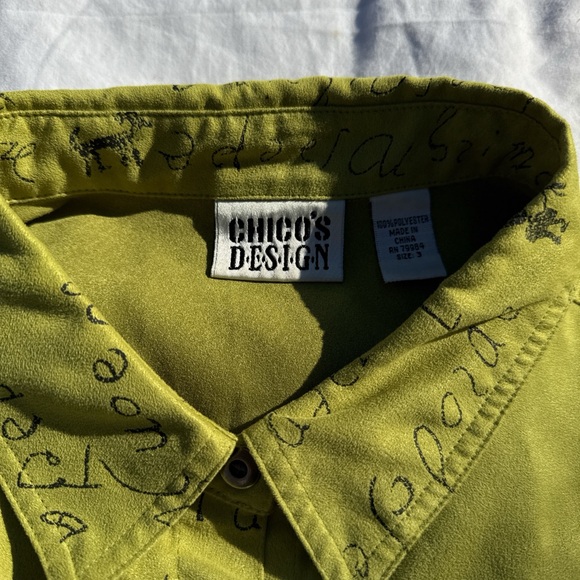 Chico's Olive Script Shirt - Picture 3 of 3
